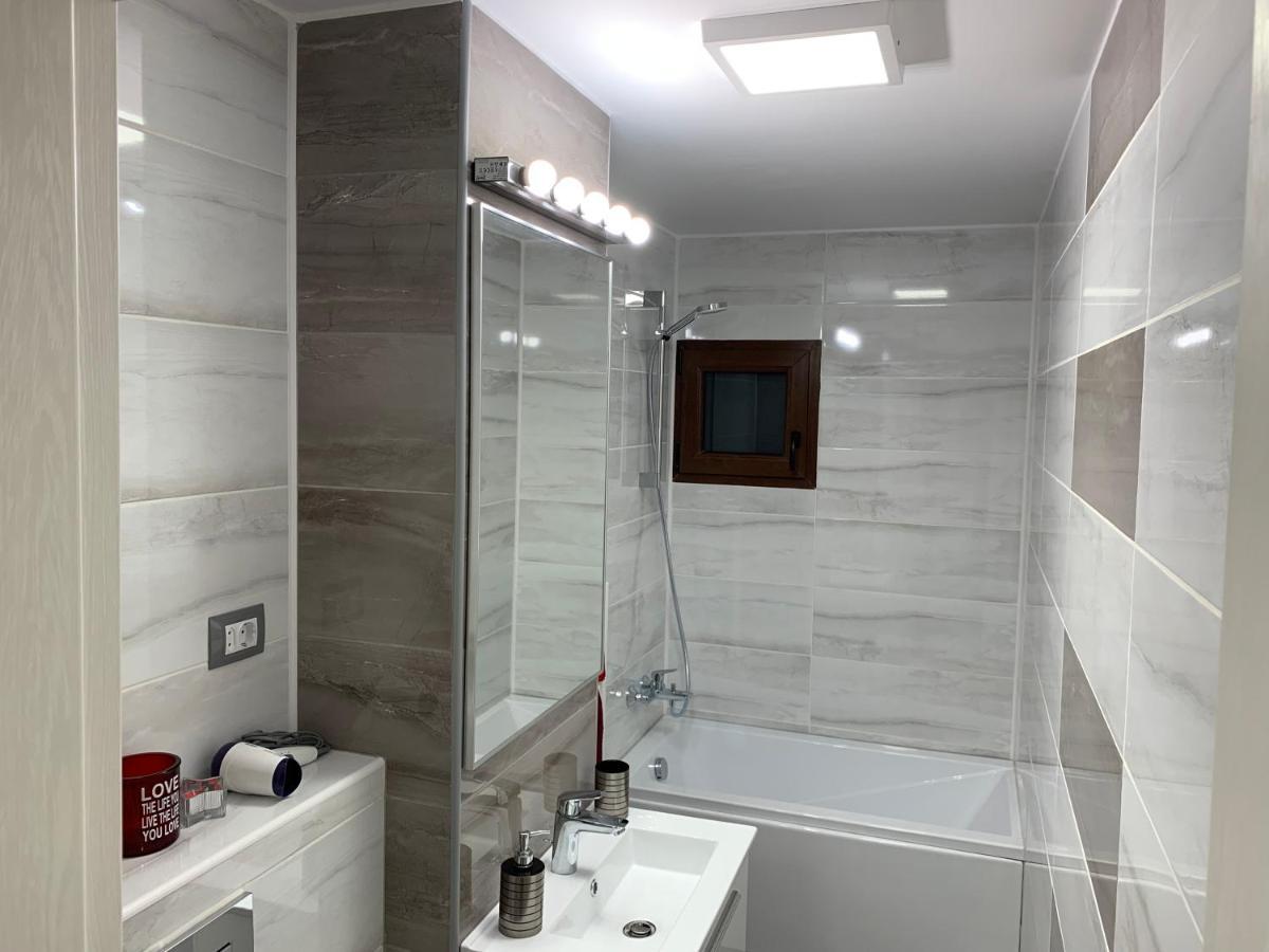 Mery Apartment Galaţi Εξωτερικό φωτογραφία
